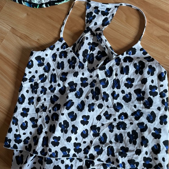 Ladies/Juniors Brand Name Top Bundle - Sz S - Picture 3 of 9